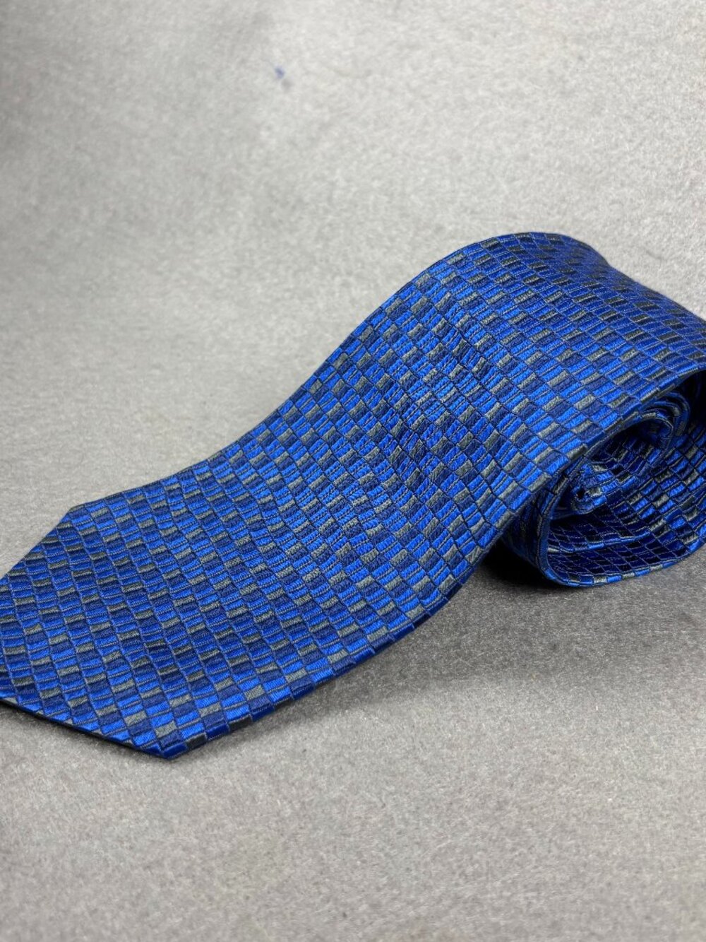 Charvet Place Vendôme Silk Tie Blue Grey Geometric Made in France